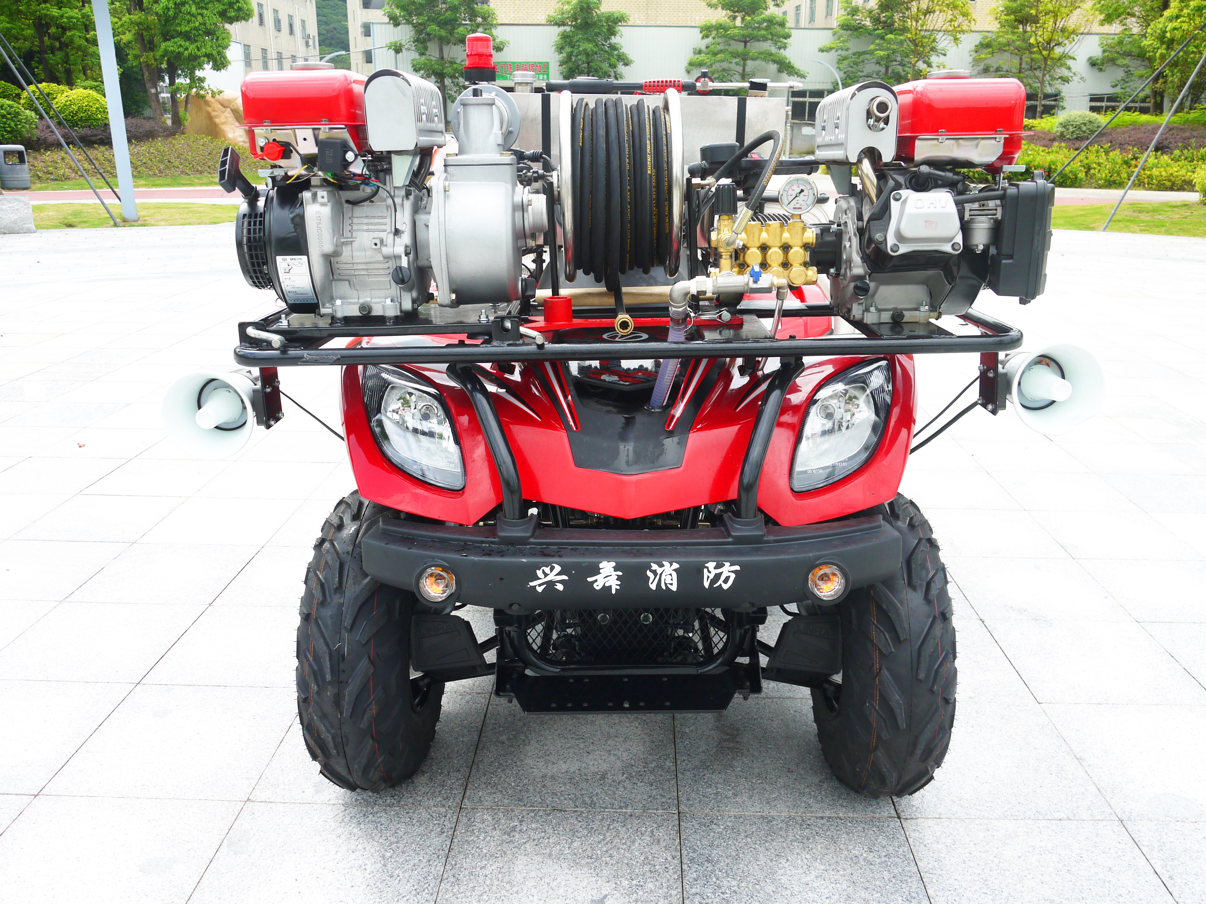 200型消防摩托車(圖1)